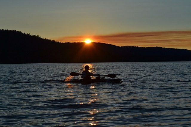 kayaking, kayaks, kayak