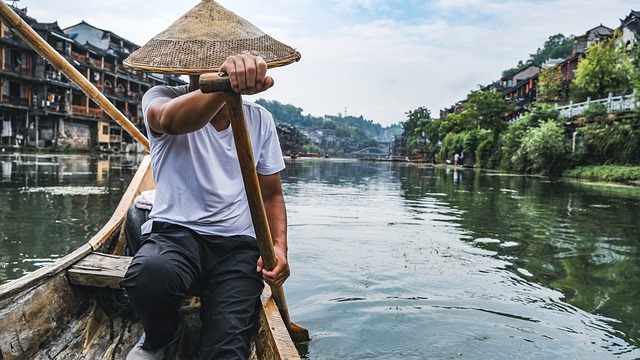 boating-boat-640x480-87432550.jpeg