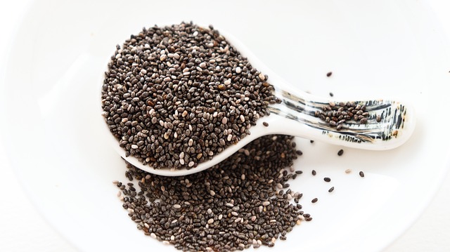 chia-seeds-chia-chia-seed-640x480-10407507.jpeg