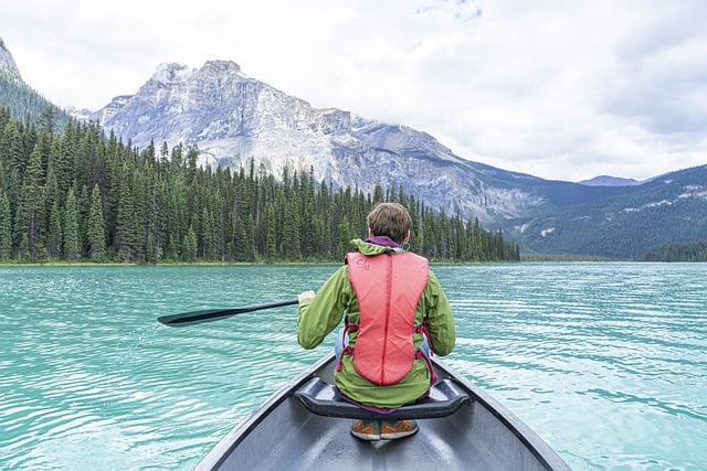 kayaking-kayaks-kayak-640x480-48503917.jpeg