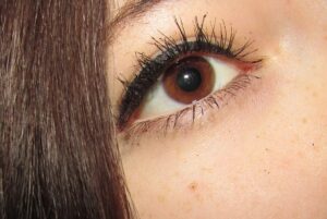 mascara-640x480-27813100.jpeg