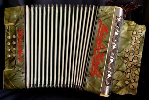 accordion-accordions-640x480-15315020.jpeg