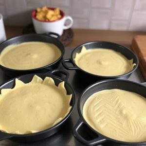 crepe-pans-640x480-13754180.jpeg