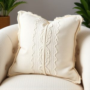 throw-pillow-640x480-24502068.jpeg