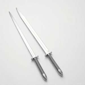 fencing-foils-640x480-65926941.jpeg