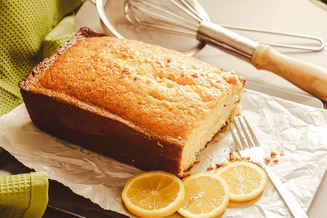 angel food cake pans
