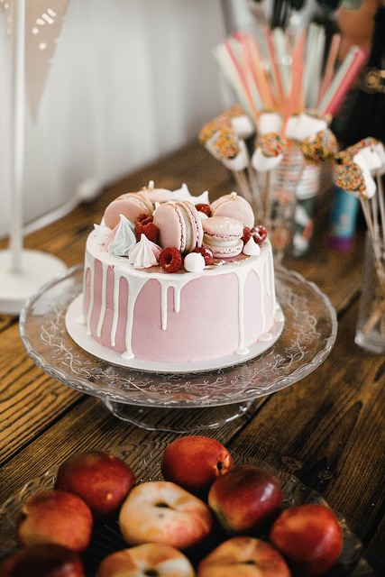 angel food cake pans