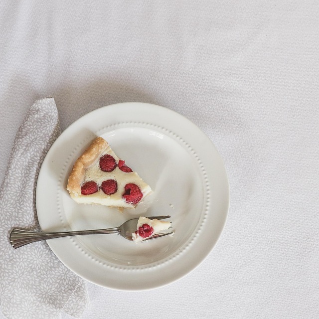 angel food cake pans