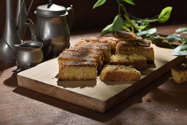 angel food cake pans