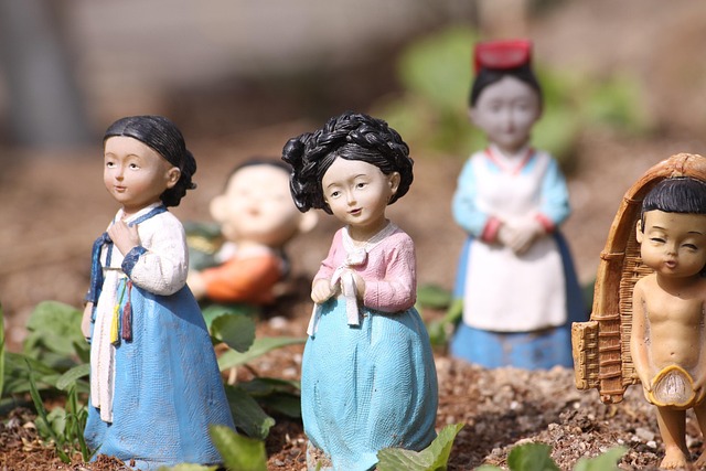 collectible dolls