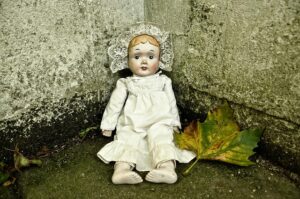 collectible-dolls-640x480-88659588.jpeg