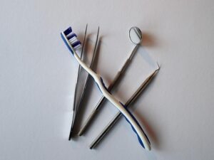 dental-burs-640x480-19523303.jpeg