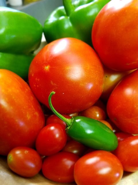 jalapenos-peppers-640x480-98451702.jpeg