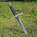 Regional Variations in Knife Blades: Cultural Heritage and Modern Adaptations