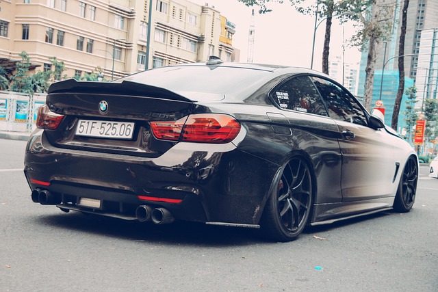 license-plate-frames-640x480-96914200.jpeg