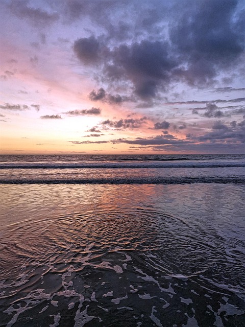 water-640x480-97616616.jpeg