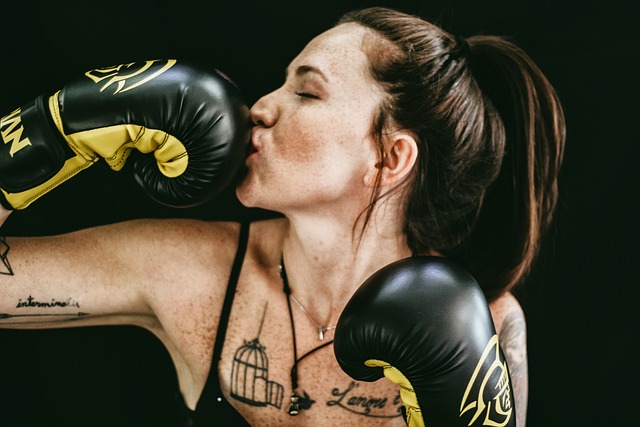boxing bag gloves