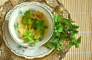 mint-julep-cups-640x480-3506784.jpeg