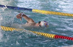 swimming-equipment-640x480-25886401.jpeg