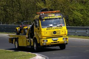 tree-services-640x480-20818617.jpeg