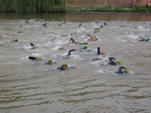 triathlon-equipment-640x480-79358369.jpeg