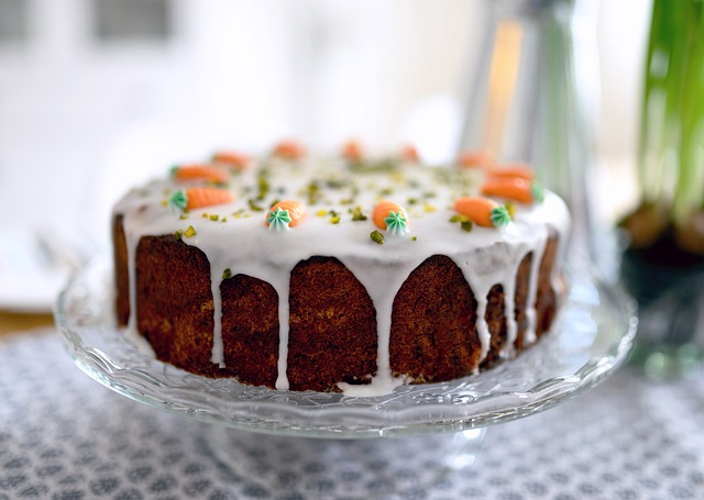 angel food cake pans