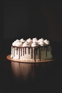angel-food-cake-pans-640x480-73345747.jpeg