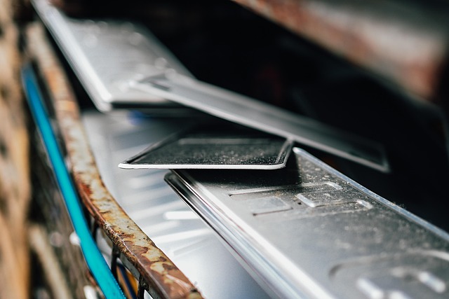 license plate frames