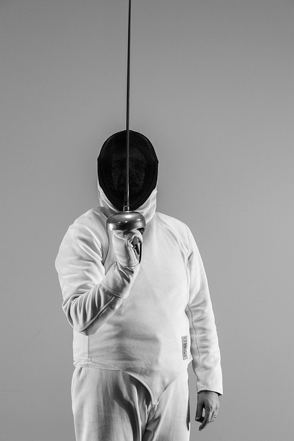 fencing-foils-640x480-73214116.jpeg