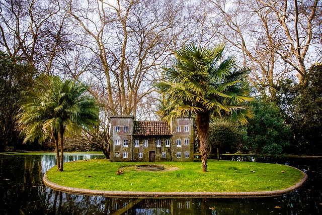 garden-houses-640x480-69233245.jpeg