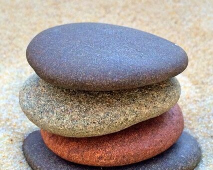 stacking-games-640x480-13845617.jpeg