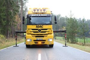 tree-services-640x480-81158531.jpeg