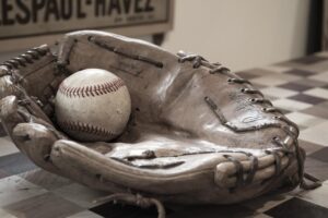 baseball-equipment-640x480-84866656.jpeg