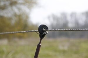 hardware-brackets-640x480-52426466.jpeg