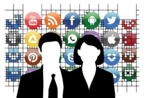 social-media-management-640x480-21069253.jpeg