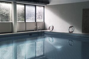 swimming-equipment-640x480-39695985.jpeg