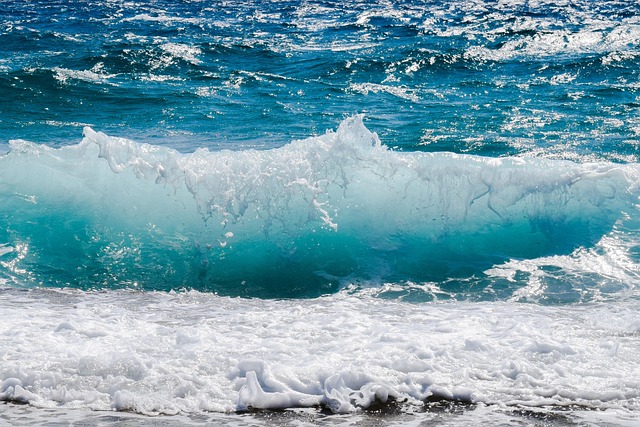water-640x480-58602633.jpeg