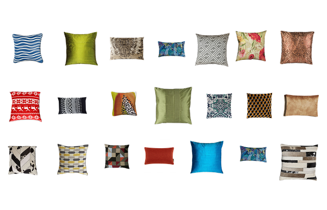 throw pillow