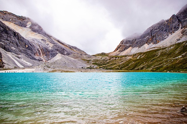 water-640x480-65411884.jpeg