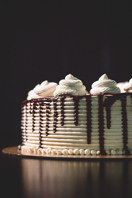 angel food cake pans