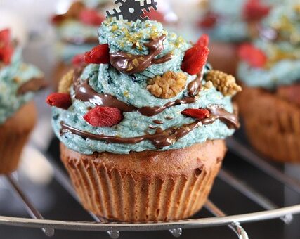 angel-food-cake-pans-640x480-47677194.jpeg