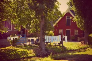 garden-houses-640x480-45720687.jpeg
