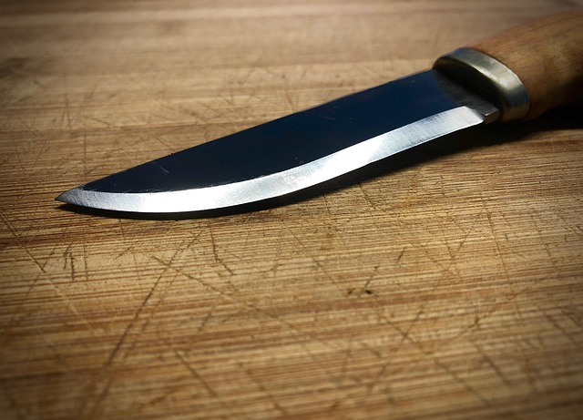 knife-blades-640x480-51967597.jpeg