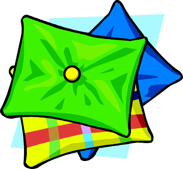 throw pillow