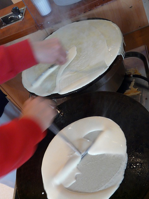 crepe pans