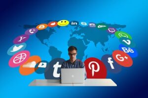 social-media-management-640x480-1815387.jpeg