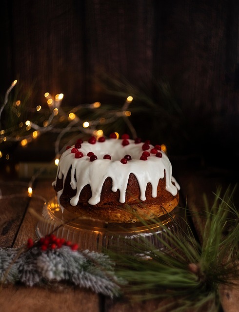 angel food cake pans