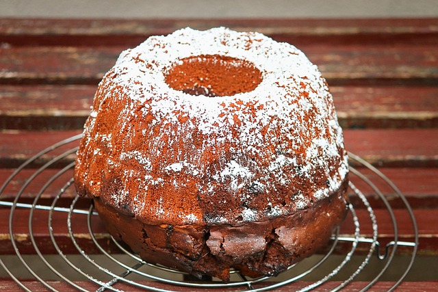 angel food cake pans