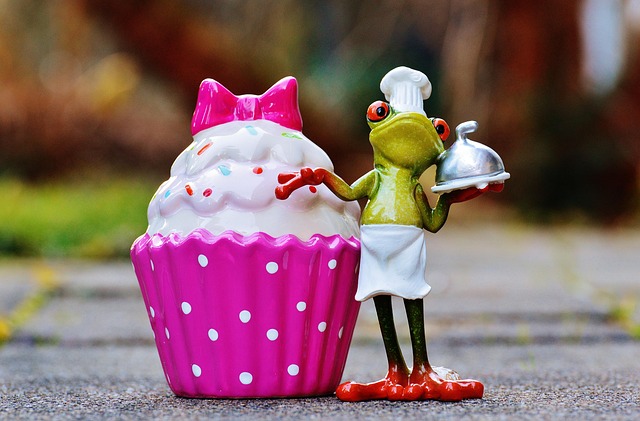 angel food cake pans