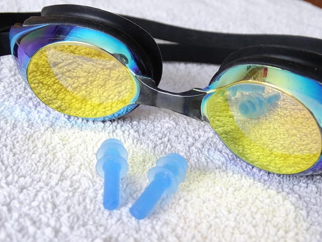swimming-equipment-640x480-67873066.jpeg